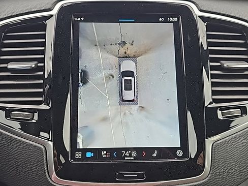 Certified 2024 Volvo XC90 B6 Plus image 9