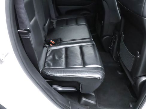 Used 2022 Jeep Grand Cherokee Limited image 24