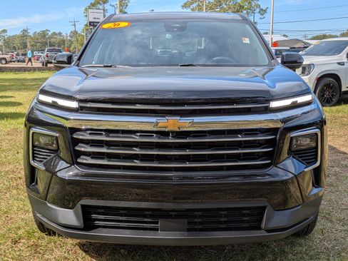 New 2026 Chevrolet Traverse LT image 9