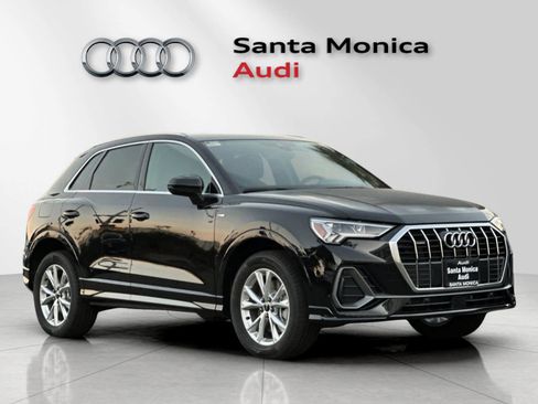 New 2025 Audi Q3 2.0T Premium image 9