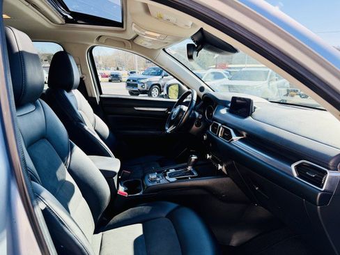 Used 2019 MAZDA CX-5 Touring image 21