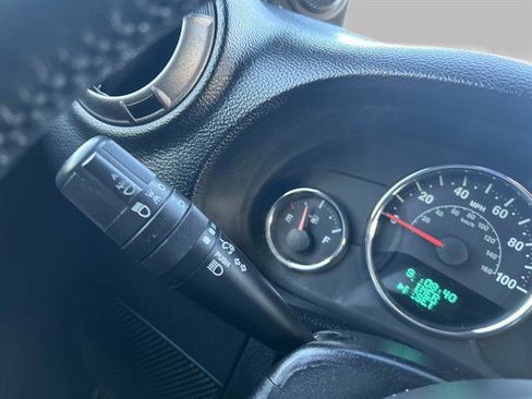 Used 2012 Jeep Wrangler Unlimited Sport image 23