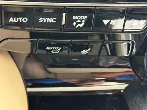 Certified 2026 Acura MDX SH-AWD w/ Technology Package image 29