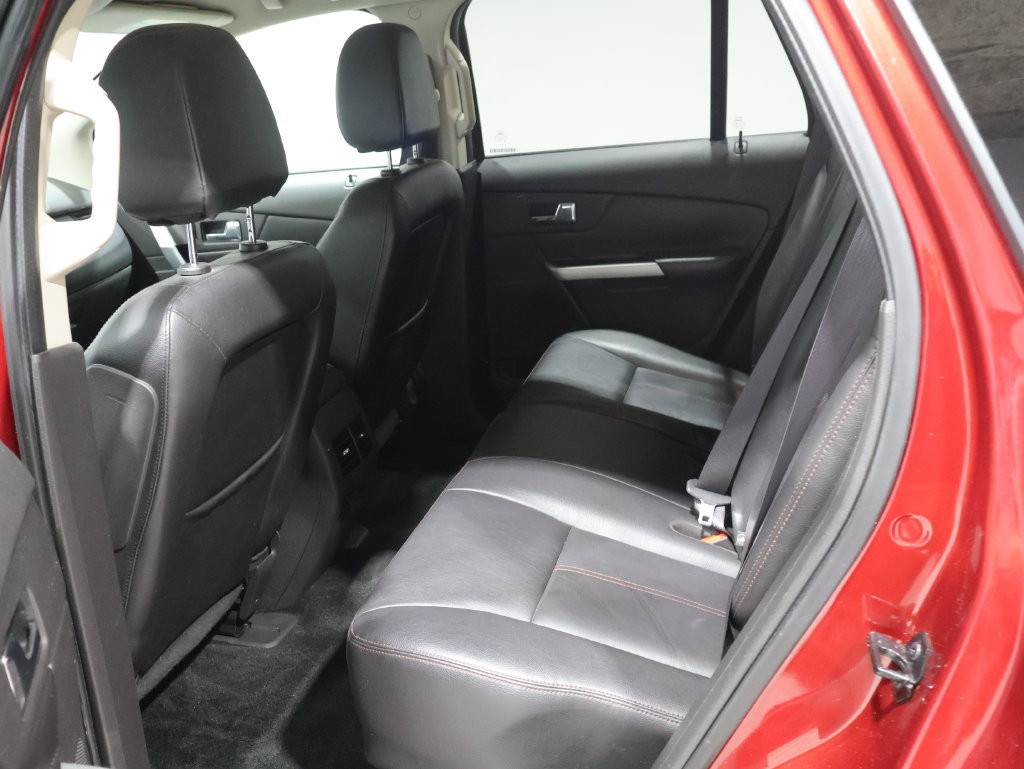 Used 2013 Ford Edge SEL AWD/4WD image 19