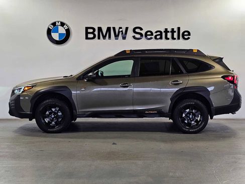 Used 2022 Subaru Outback Wilderness w/ Wilderness Package image 3