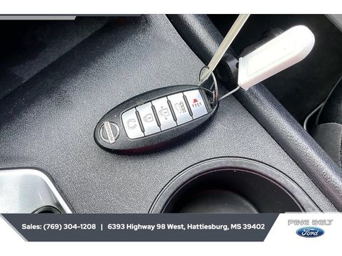 Used 2019 Nissan Altima 2.5 S FWD image 9