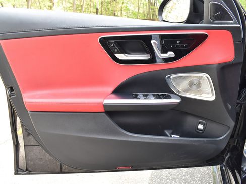 Used 2023 Mercedes-Benz C 300 4MATIC Sedan w/ Pinnacle Trim Package image 20