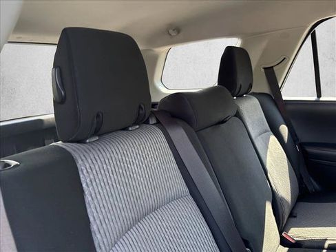 Used 2019 Toyota 4Runner SR5 AWD/4WD image 25
