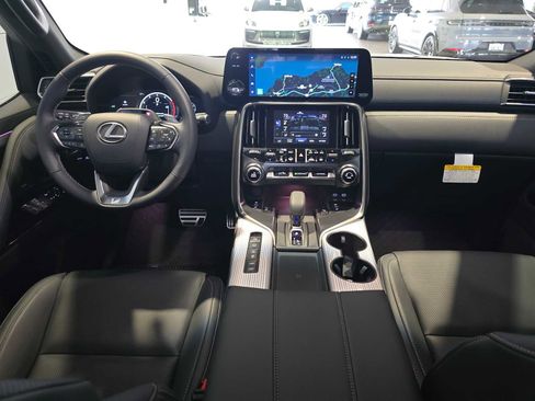 Used 2026 Lexus LX 700h F Sport AWD/4WD image 20