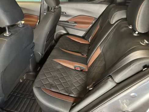 Used 2020 Nissan Kicks SR w/ Exterior Package FWD image 19