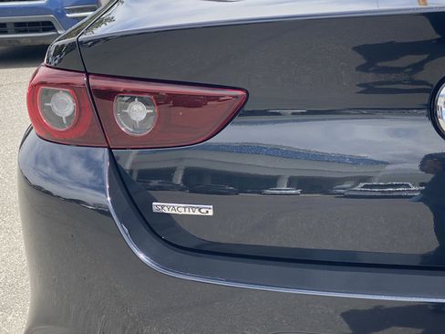 Certified 2025 MAZDA MAZDA3 s FWD image 21