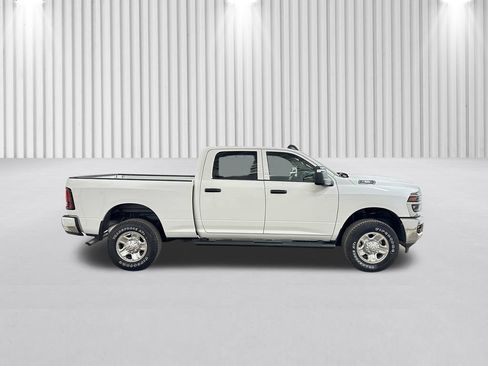 New 2026 RAM 2500 Tradesman AWD/4WD image 3