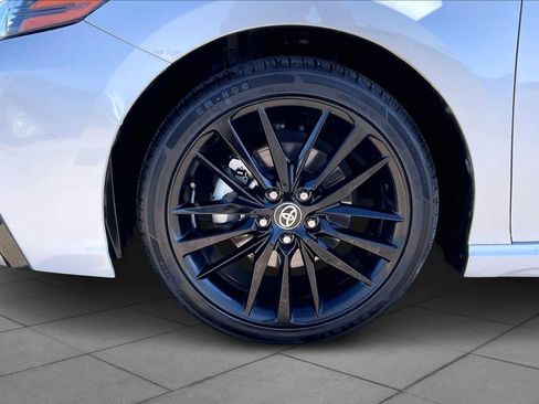 Used 2024 Toyota Camry XSE image 9