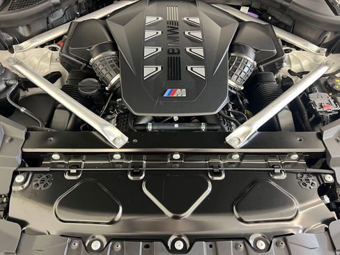 New 2026 BMW X6 M60i w/ Executive Package image 23