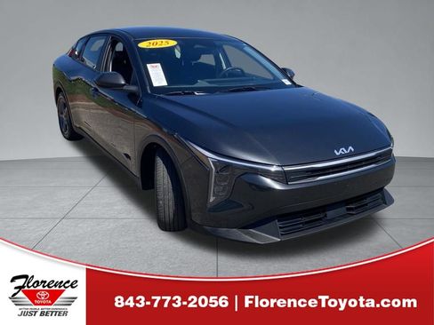 Used 2025 Kia K4 FWD image 1