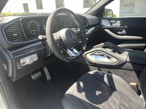 New 2026 Mercedes-Benz GLE 53 AMG 4MATIC Coupe image 16