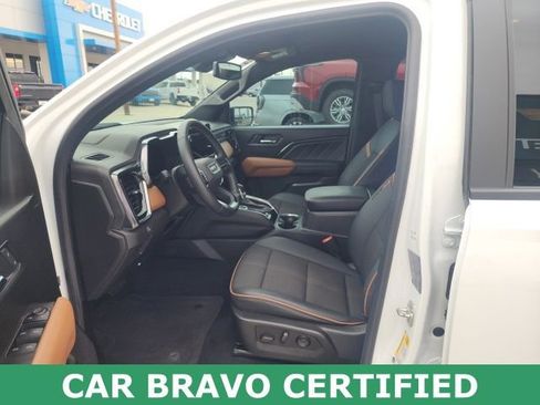 Certified 2025 GMC Canyon AT4 image 23