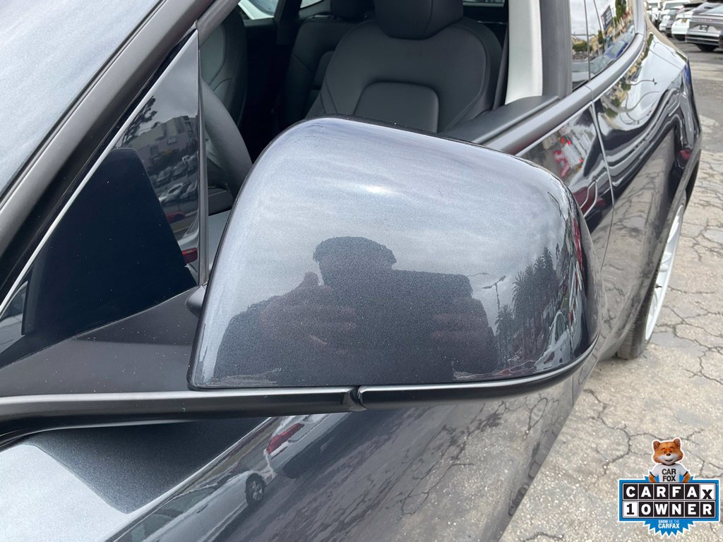 Used 2024 Tesla Model Y 2WD image 88
