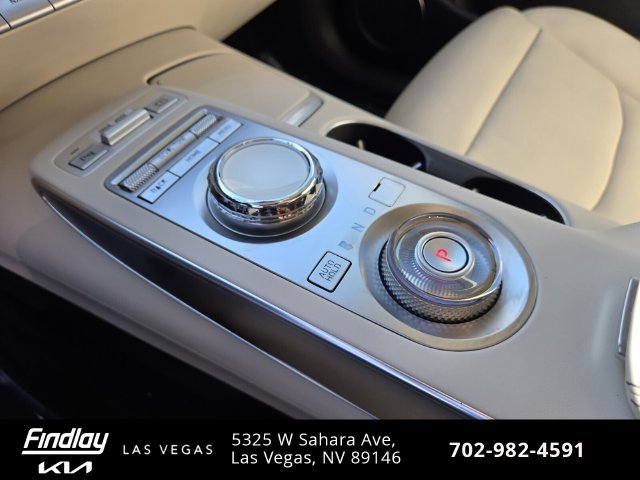 Used 2023 Genesis GV70 2.5T w/ Select Package AWD/4WD image 26