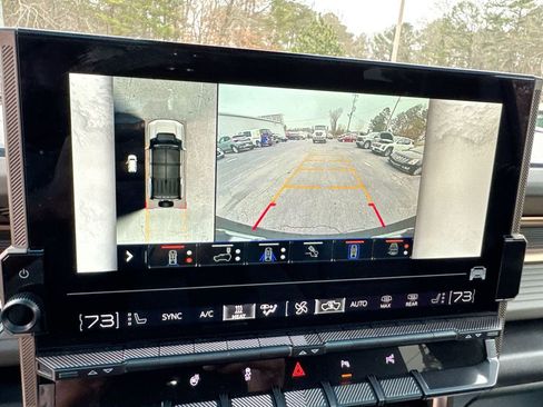 Used 2025 GMC Hummer EV 3X w/ LPO, Sport Package AWD/4WD image 28