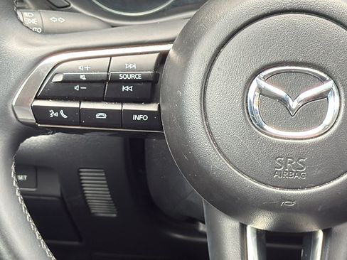 Certified 2025 MAZDA CX-30 AWD 2.5 S w/ Preferred Package image 21