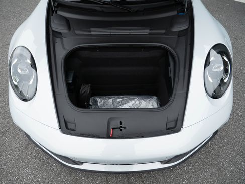 Certified 2025 Porsche 911 Carrera w/ Premium Package RWD image 27