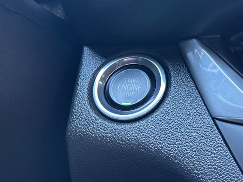 Certified 2024 Buick Envista Preferred w/ Convenience I Package image 29