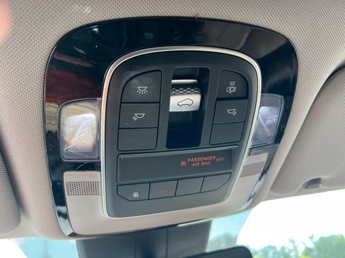 Used 2022 Hyundai Santa Fe SEL Premium AWD/4WD image 26