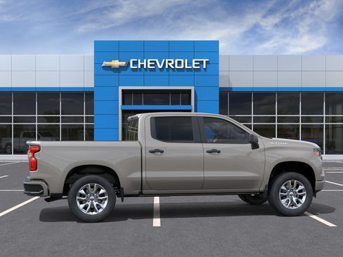 New 2026 Chevrolet Silverado 1500 Custom RWD image 5