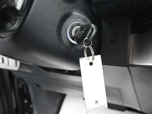 Used 2023 Toyota Tacoma SR AWD/4WD image 24