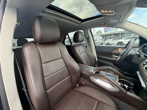 Used 2020 Mercedes-Benz GLE 350 4MATIC image 24