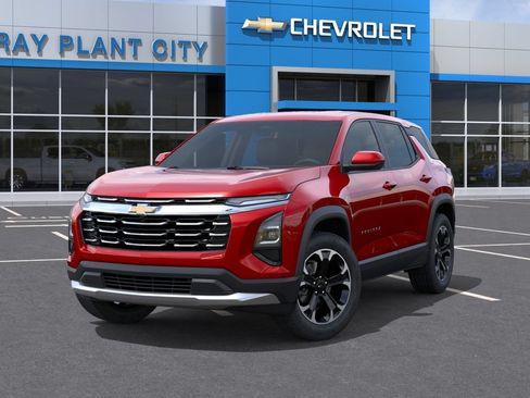 New 2027 Chevrolet Equinox LT w/ Convenience Package II FWD image 6