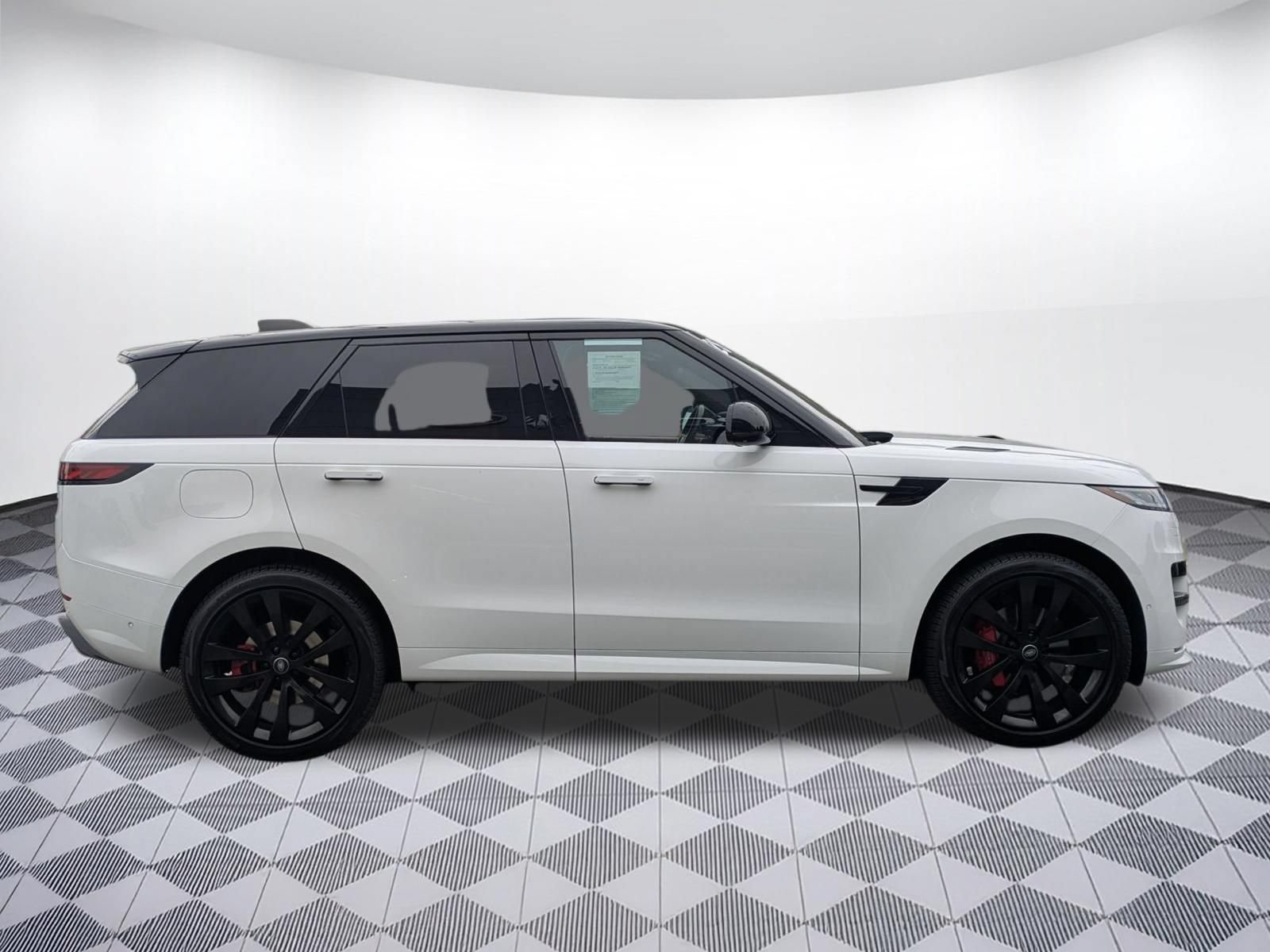 Used 2023 Land Rover Range Rover Sport SE Dynamic AWD/4WD image 6