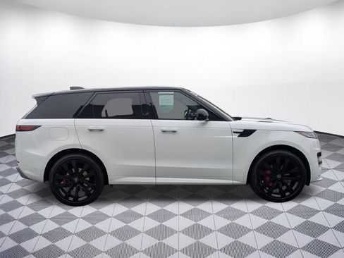 Used 2023 Land Rover Range Rover Sport SE Dynamic AWD/4WD image 6