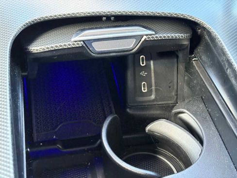 Used 2026 Mercedes-Benz GLC 300 4MATIC image 16