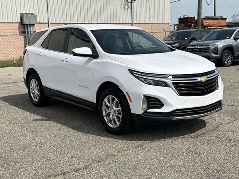 Certified 2022 Chevrolet Equinox LT FWD image 9