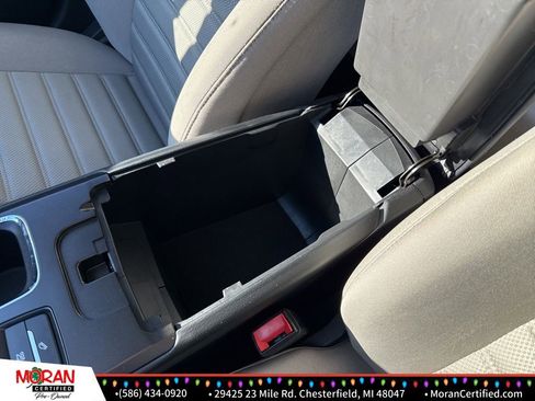 Used 2018 Ford Fusion S image 17