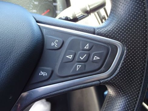 Used 2023 Chevrolet Malibu LT FWD image 18