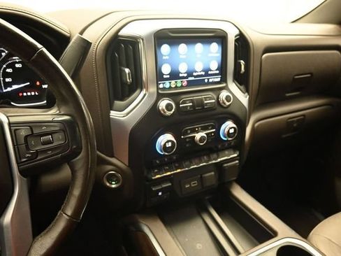Used 2019 GMC Sierra 1500 SLT RWD image 10