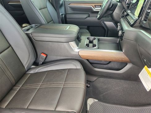 New 2026 Chevrolet Silverado 3500 High Country w/ High Country Premium Package image 11