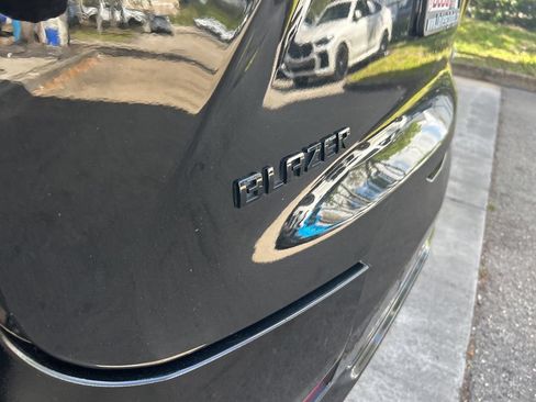 Used 2021 Chevrolet Blazer RS w/ Enhanced Convenience Package FWD image 21