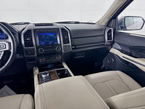 Used 2020 Ford Expedition Platinum image 27