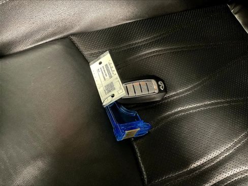 Used 2020 INFINITI QX60 Luxe w/ Sensory Package image 31