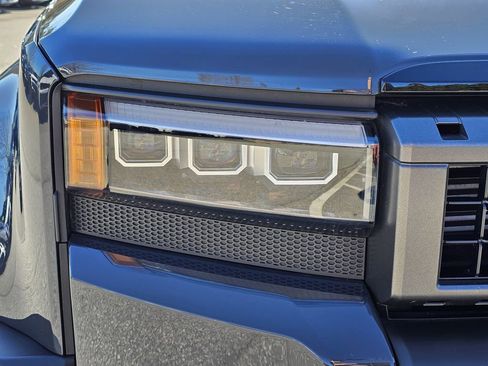 Used 2024 Toyota Land Cruiser image 4