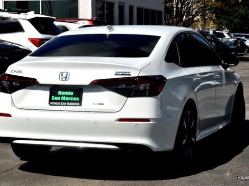 Certified 2025 Honda Civic Sport Touring image 3