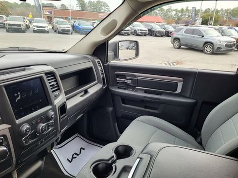 Used 2021 RAM 1500 Tradesman w/ Chrome Plus Package image 12