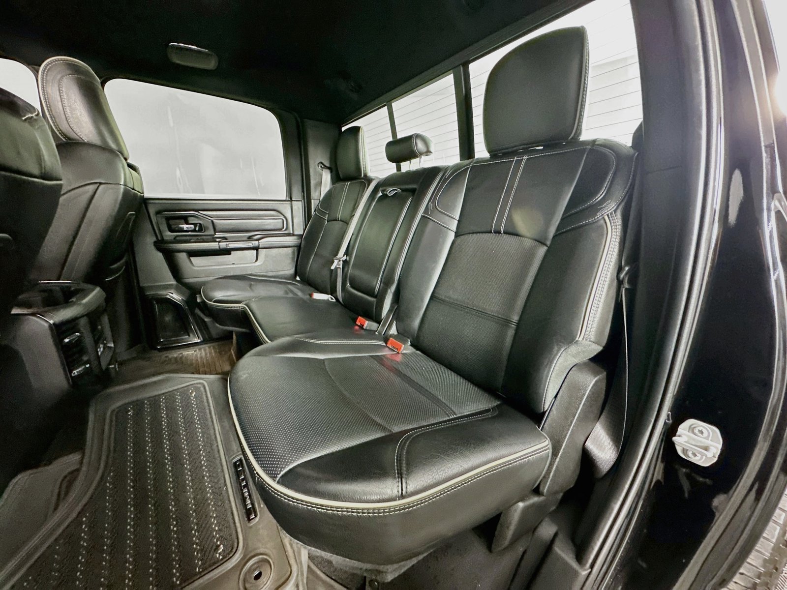 Used 2022 RAM 2500 Limited AWD/4WD image 26