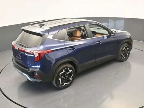 Used 2024 Kia Seltos EX image 50