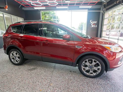 Used 2015 Ford Escape SE w/ Equipment Group 201A AWD/4WD image 5