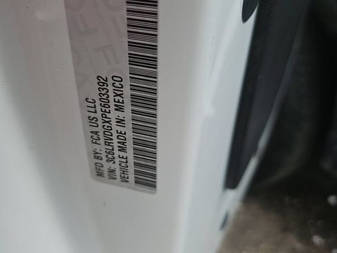 Used 2023 RAM ProMaster 2500 FWD image 20